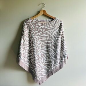 Barefoot Dreams CozyChic Ultra Lite Poncho One Size -Faded Rose Animal Print
